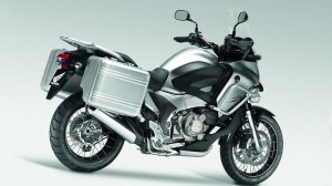 2012 Honda Crosstourer to be Unveiled at the EICMA_1
