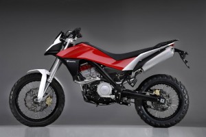2013 Husqvarna Concept Strada_3