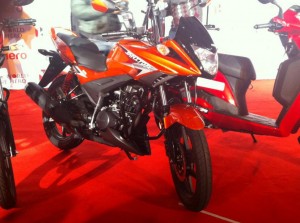 2012 Hero Ignitor 125cc at the 2012 Auto Expo