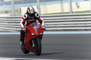 2012 Ducati 1199 Panigale unveiled at the Yas Marina Circuit in Abu Dhabi (Video)_1