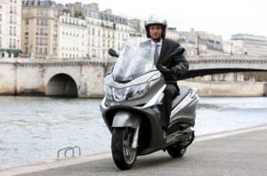 2012 Piaggio X10 Maxi-Scooter_3