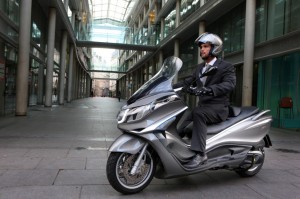 2012 Piaggio X10 Maxi-Scooter_7