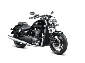 2012 Triumph Thunderbird Storm Review_3