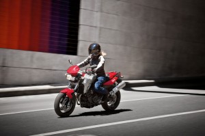 2012 BMW F 800 R Quick Review_1