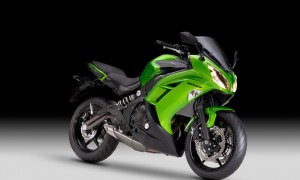 2012 Kawasaki Ninja 650R Review_8