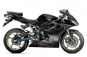 2012 Triumph Daytona 675R_2