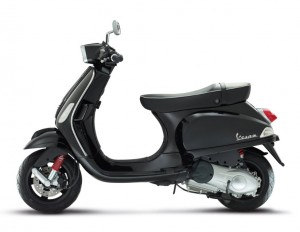 2012 Vespa LX and S_20
