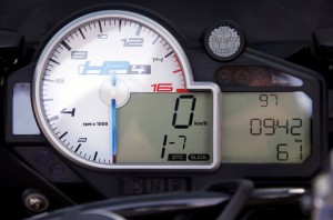 2013 BMW HP4 Officially Revealed_12