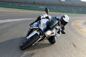2013 BMW HP4 Officially Revealed_18