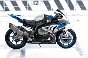 2013 BMW HP4 Officially Revealed_2