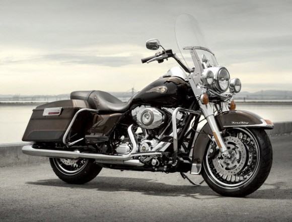 2013 Harley-Davidson Limited Edition 110th Anniversary Models Announced_3
