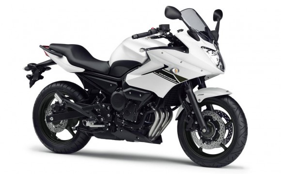 2013 Yamaha XJ6 Diversion_4