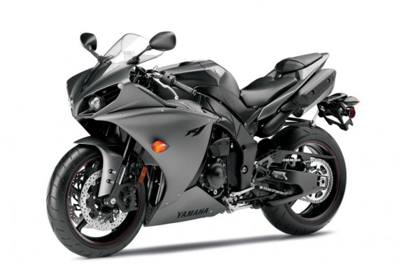 2013 Yamaha YZF-R1_34