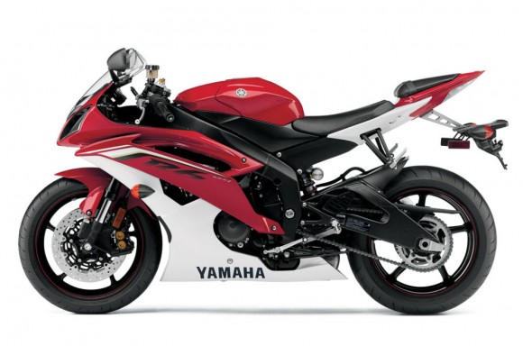 2013 Yamaha YZF-R6_18