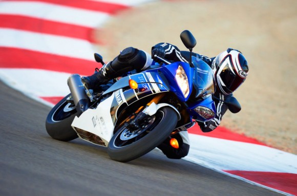 2013 Yamaha YZF-R6_26