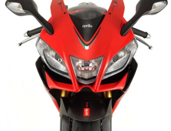 2013 Aprilia RSV4_7