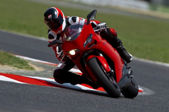 2013 Ducati 848 Evo Corse Special Edition_21