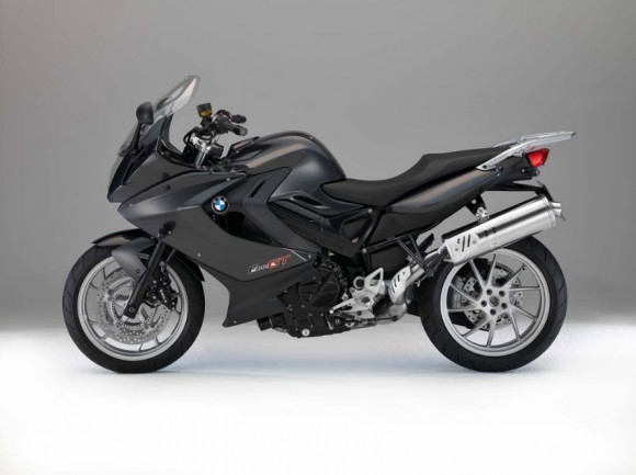 2013 BMW F800ST_11