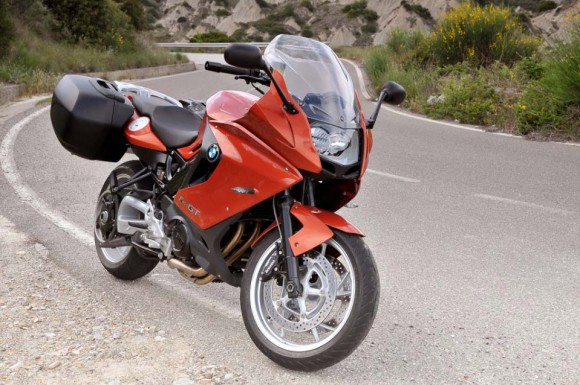 2013 BMW F800ST_13