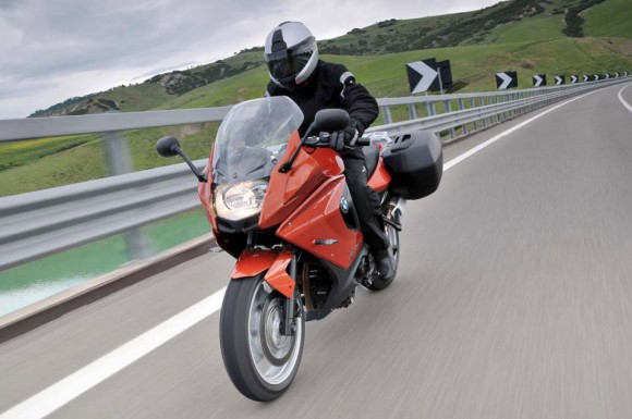 2013 BMW F800ST_18