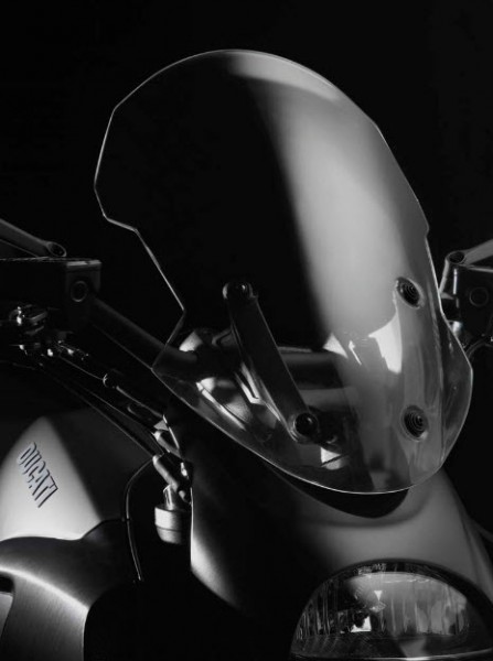 2013 Ducati Diavel Strada_9