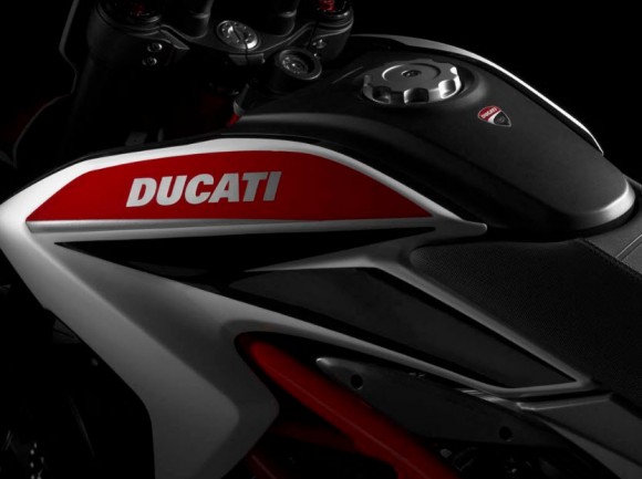 2013 Ducati Hypermotard SP_2