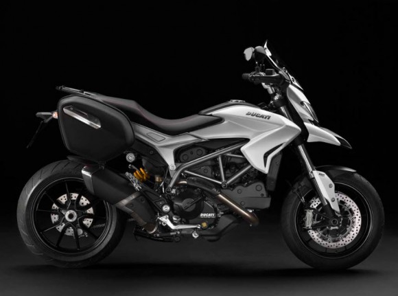 2013 Ducati Hyperstrada_5