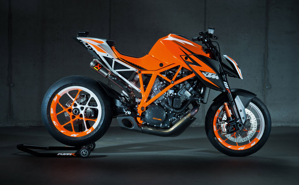 KTM Presents the 1290 Super Duke R Prototype_1 CPU Hunter