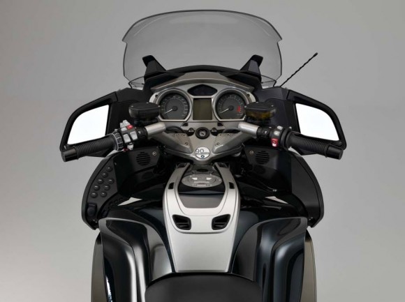 2013 90 Jahre BMW Motorrad R1200RT_3