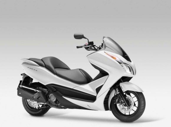 2013 Honda NSS300 Forza Scooter_11