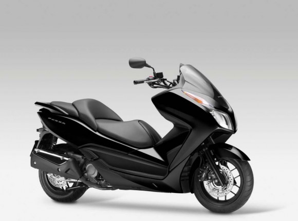 2013 Honda NSS300 Forza Scooter_16