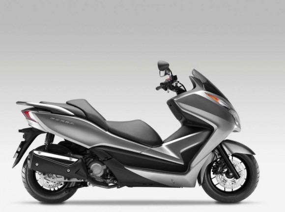 2013 Honda NSS300 Forza Scooter_5