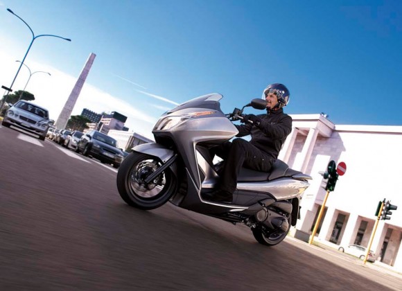 2013 Honda NSS300 Forza Scooter_9