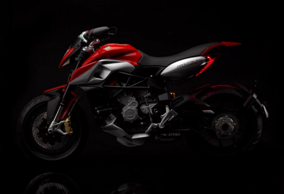 2013 MV Agusta Rivale 800_2