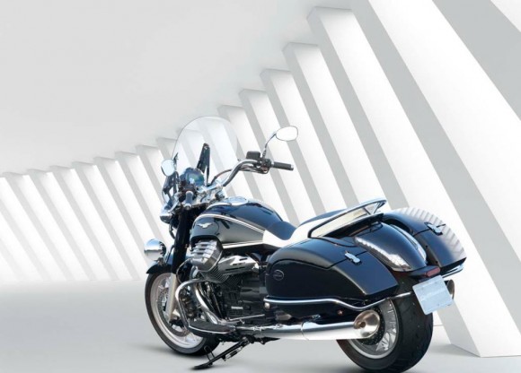 2013 Moto Guzzi California 1400 Touring_6