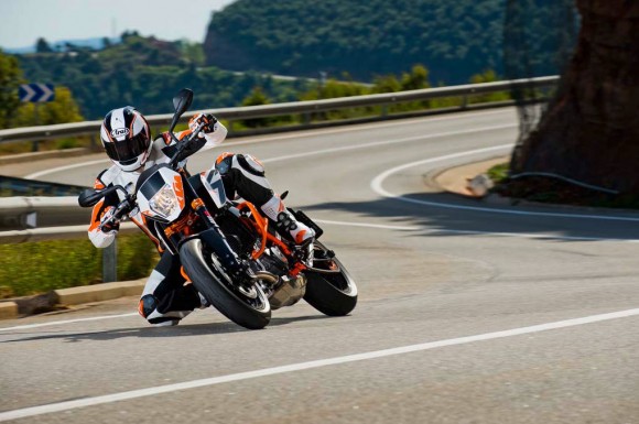 More Pictures of 2013 KTM 690 Duke R_10
