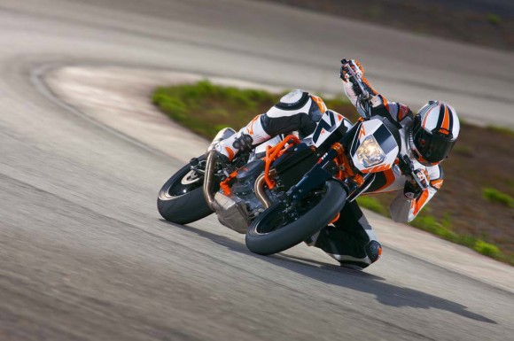 More Pictures of 2013 KTM 690 Duke R_5