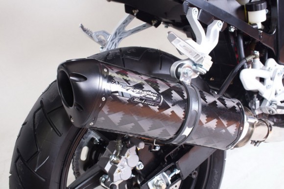 lighter-signature Two Brothers Racing high performance exhaust system