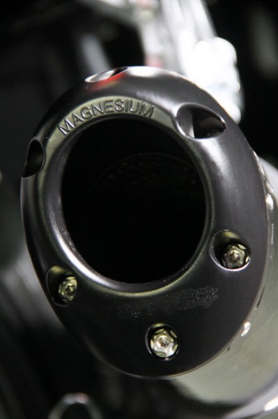 lighter-signature Two Brothers Racing high performance exhaust system_1