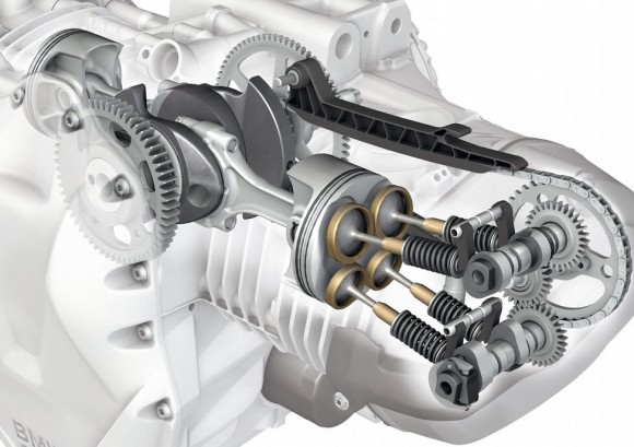 2013 BMW R1200GS Liquid-cooled 1170cc Boxer Two Cylinder Engine_5