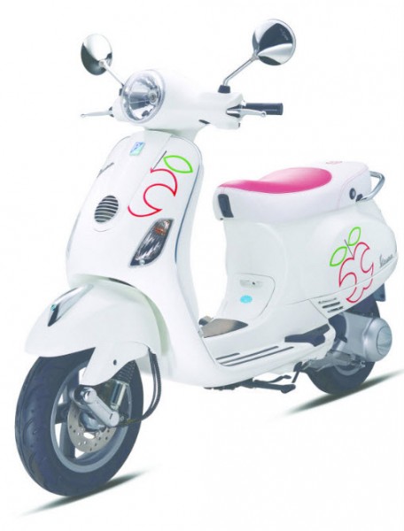 2013 Vespa LX 150 Apple Edition Unveiled in Malaysia_6