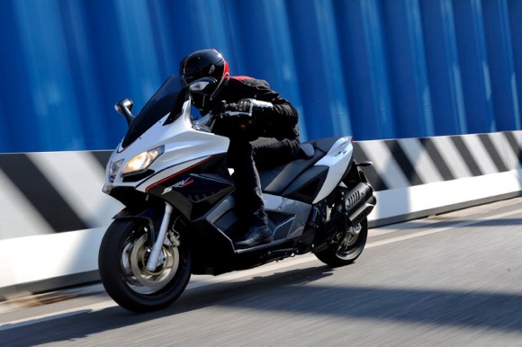 2013 Aprilia SRV850 To Arrive in Australia in June_9