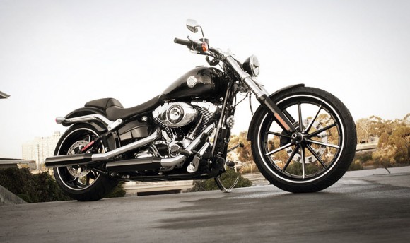 2013 Harley-Davidson Breakout Vivid Black