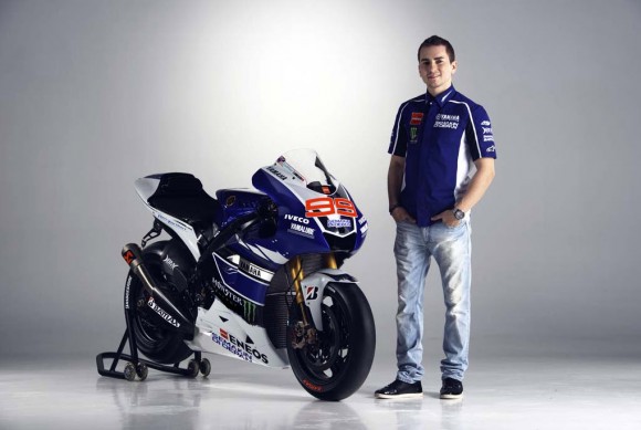 Yamaha 2013 MotoGP Livery Revealed - Jorge Lorenzo_2