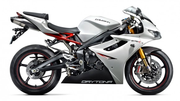 2012 Triumph Daytona 675R White_4