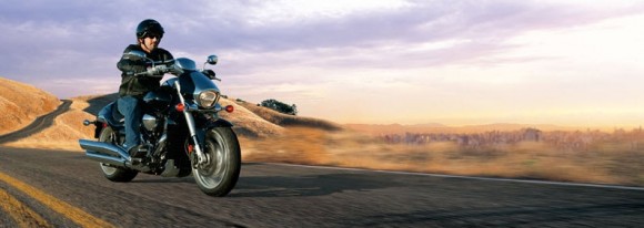 2013 Suzuki M109R Boulevard Hits Australia_2