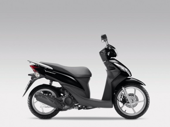 2014 Honda Vision 110 Pearl Nightstar Black_1