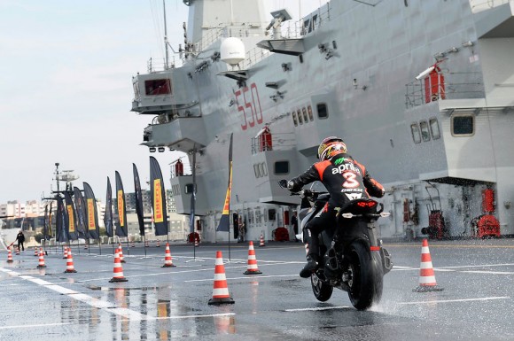 Max Biaggi Tests Pirelli Angel GT Tires on Italian Aircraft Carrier_1