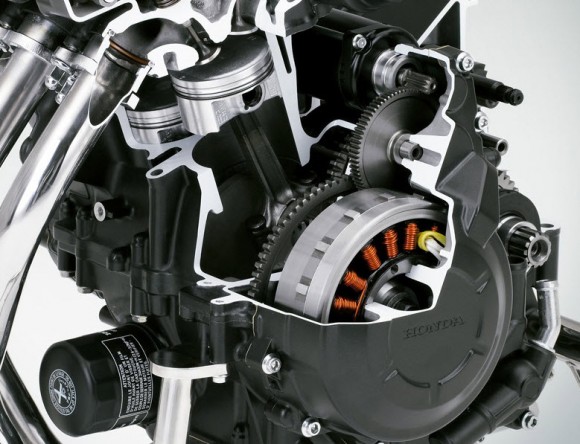 2014 Honda CBR400R Engine