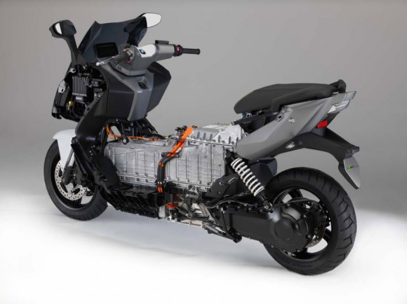 2014 BMW C evolution Electric Scooter Uncover_4